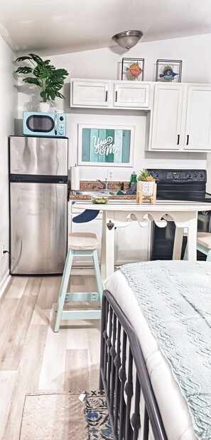 Microwave, oven, stovetop