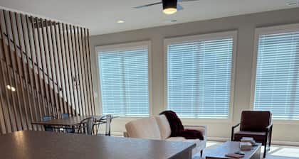 2 Bed - Bourbon Lovers Dream - Close to Clemson, Greenville, and Easley Silos