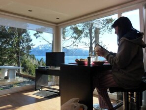 تناول الطعام