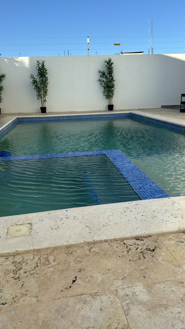 Piscina a l'aire lliure 