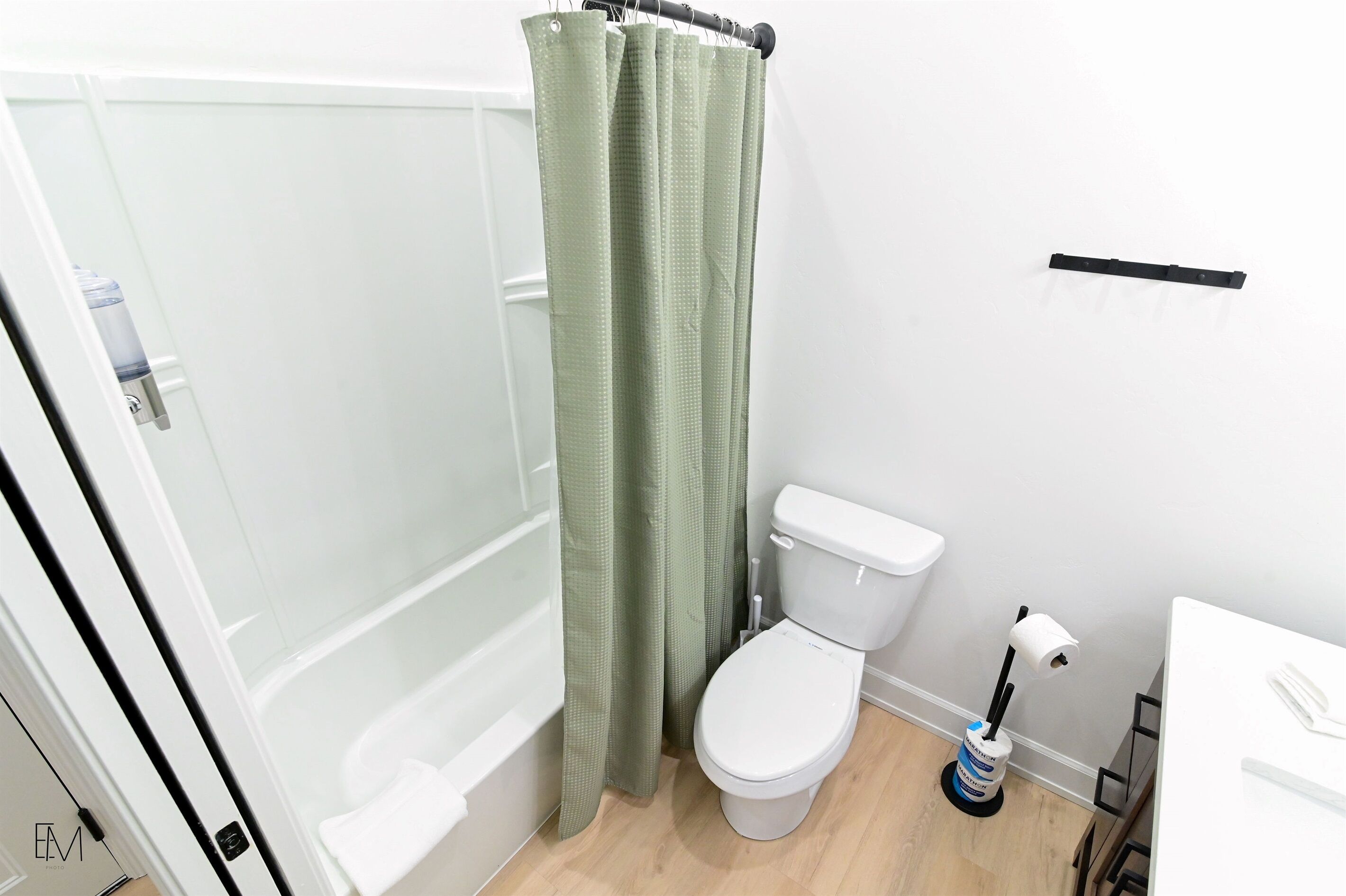 Haartrockner, Handtücher