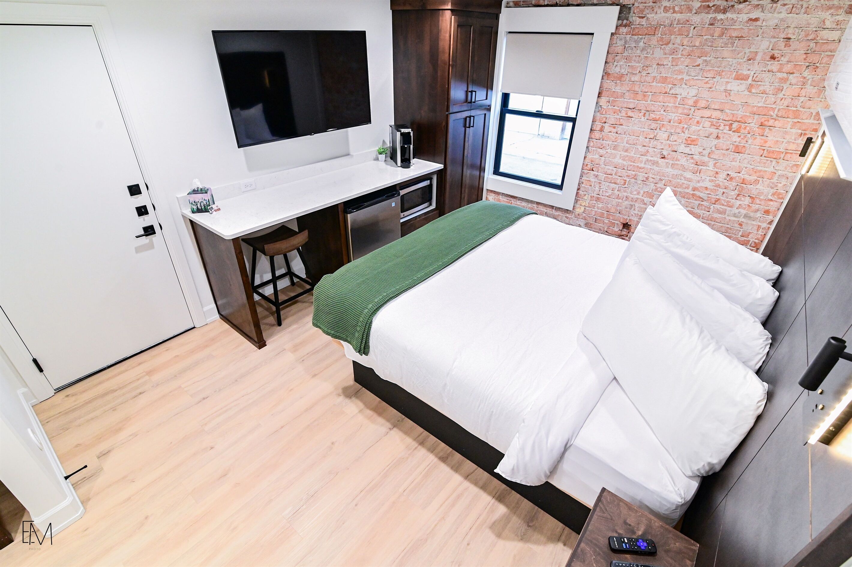 Wifi gratis y ropa de cama 