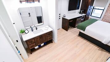 1 quarto, Wi-Fi de cortesia, roupa de cama