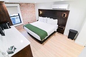 1 bedroom, free WiFi, bed sheets - Suites at Lava Hot Springs: Suite #4 Bridges (Lava Hot Springs)