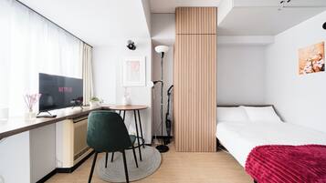 1 bedroom, iron/ironing board, WiFi, bed sheets