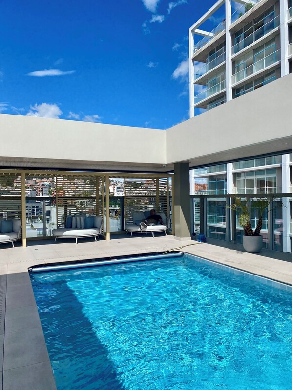 Outdoor pool, a heated pool