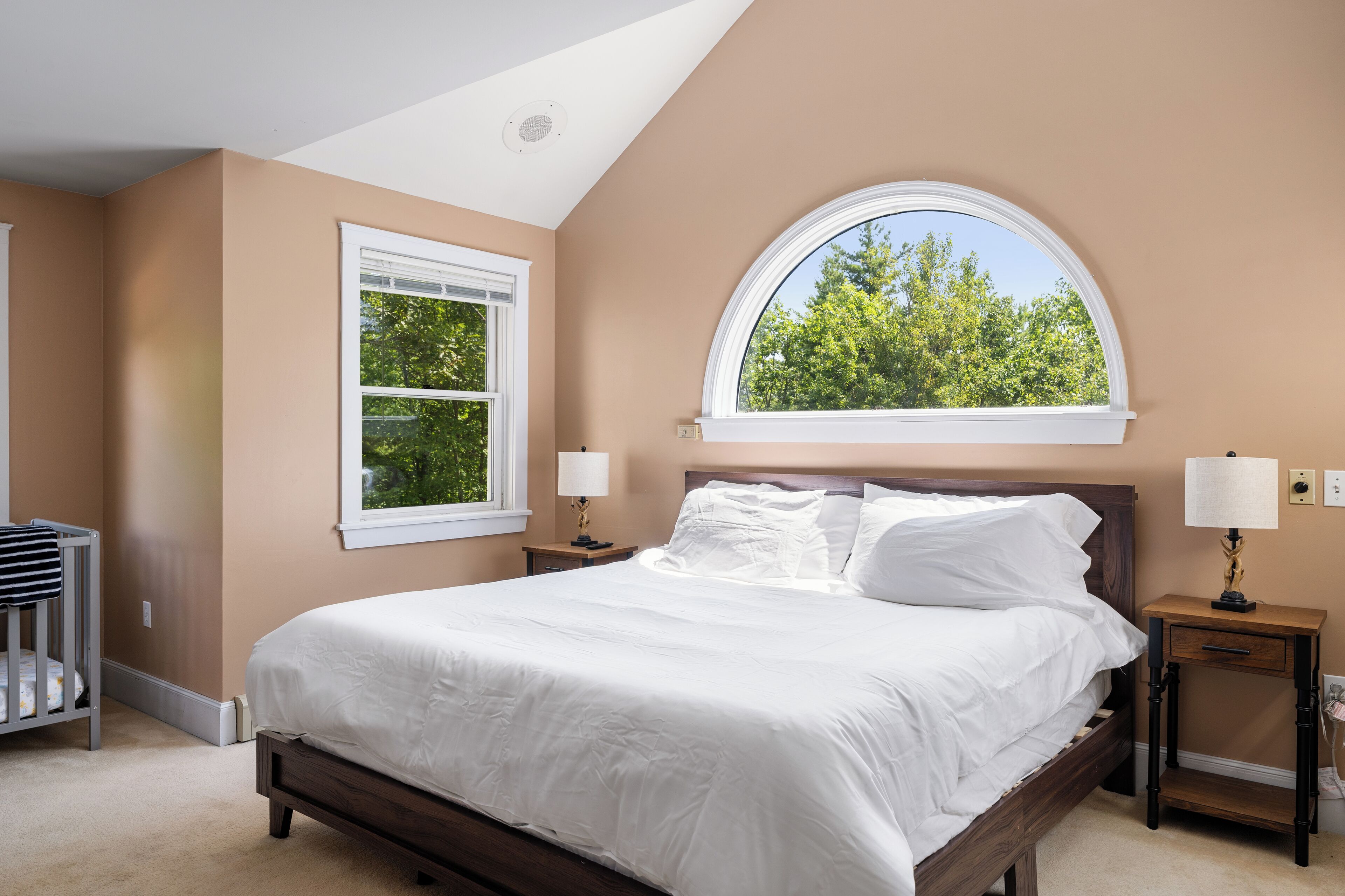 6 Schlafzimmer, Bügeleisen/Bügelbrett, WLAN, Bettwäsche