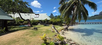 Cook’s  Bay Beach bungalow
