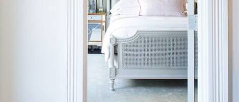 1 chambre, fer et planche à repasser, lit parapluie, Wi-Fi gratuit