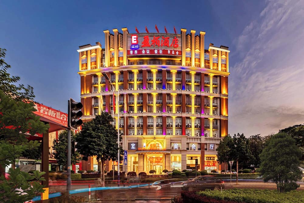 Billions-Earn Hotel