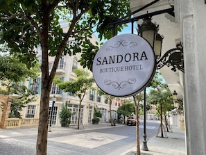 Front of property - Sandora Boutique Hotel Phu Quoc (Phu Quoc)