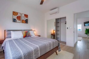 2 bedrooms, iron/ironing board, travel crib, free WiFi