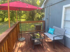 Property grounds - Casa Hornitos/Beautiful Cottage 8 min from lake (Livingston)