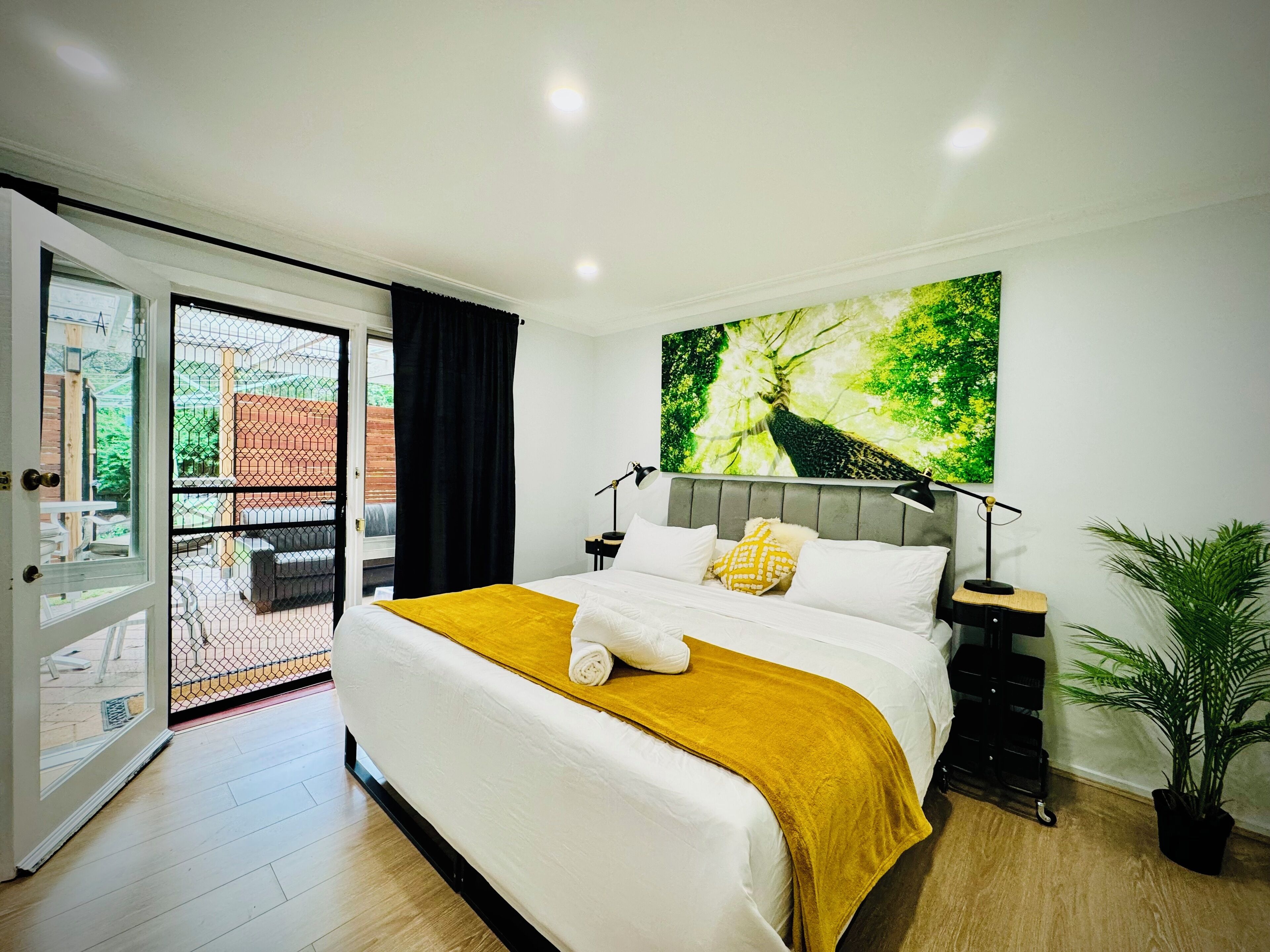 1 غرفة نوم ومكواة/لوح كي وخدمة الإنترنت وملاءات أسرّة