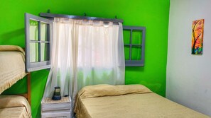 Family Room, Patio, Mountain View | Wi-fi percuma