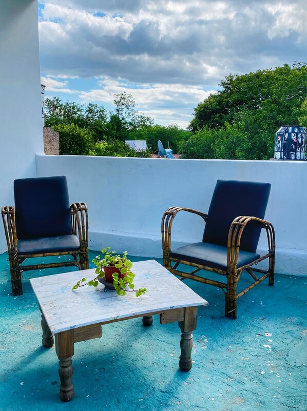 Comfort Double Room, Balcony, Mountain View | Living area