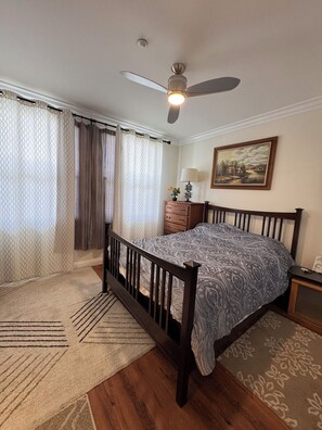 1 chambre, fer et planche à repasser, Wi-Fi, draps fournis