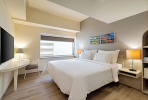 Deluxe Studio Suite