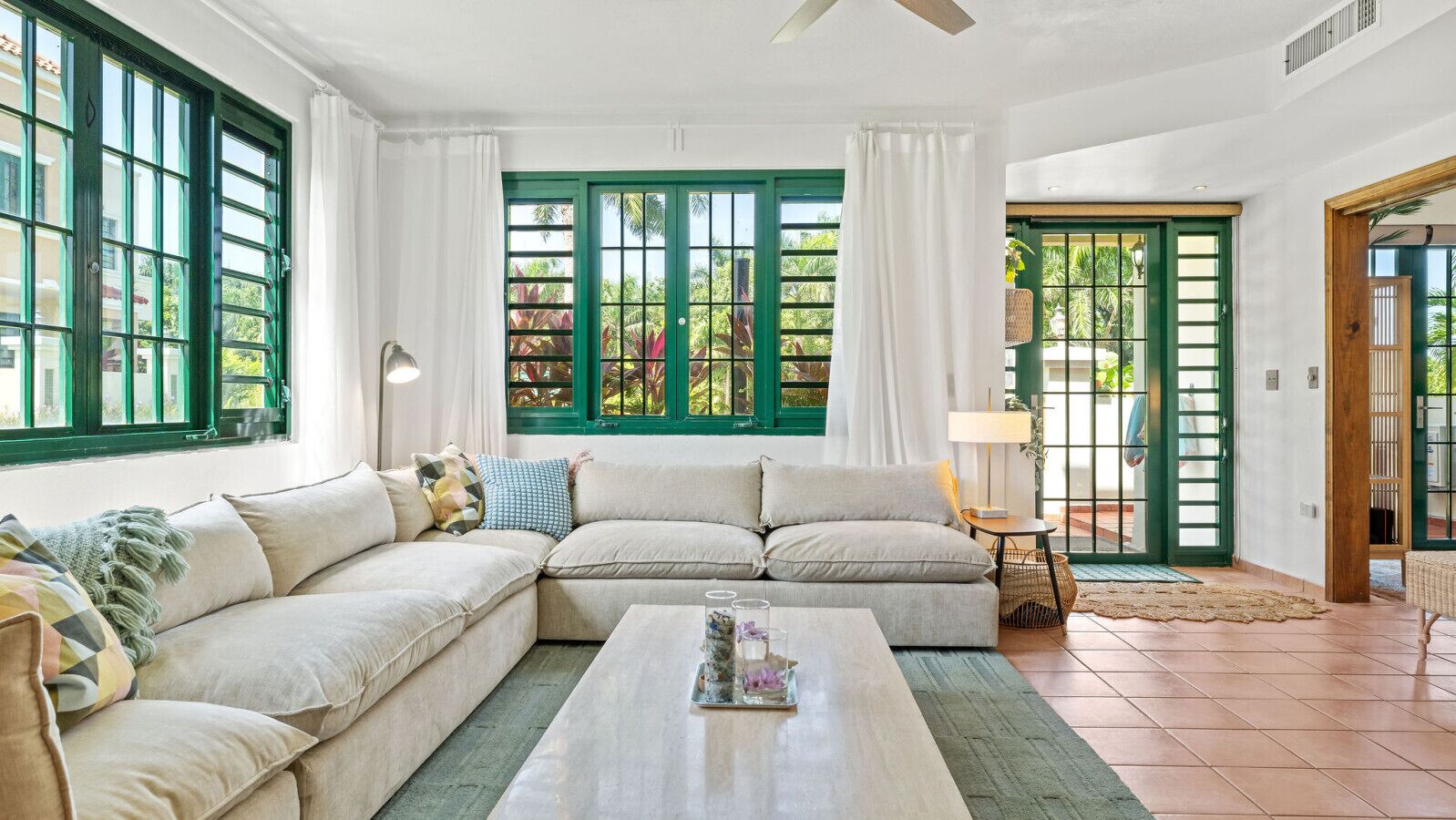 Beachfront Surf House  Family Fun  Pool  Solar - Rincón