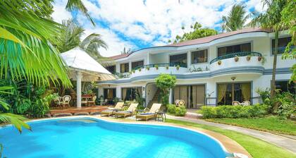 Villa Casa de Loft+Kitchen•2 Min to White Beach