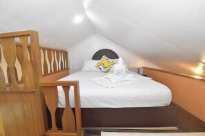 In-room safe, free WiFi
