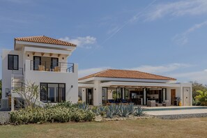 Front of property - Gran Pacifica Beach and Golf Resort (Villa El Carmen)