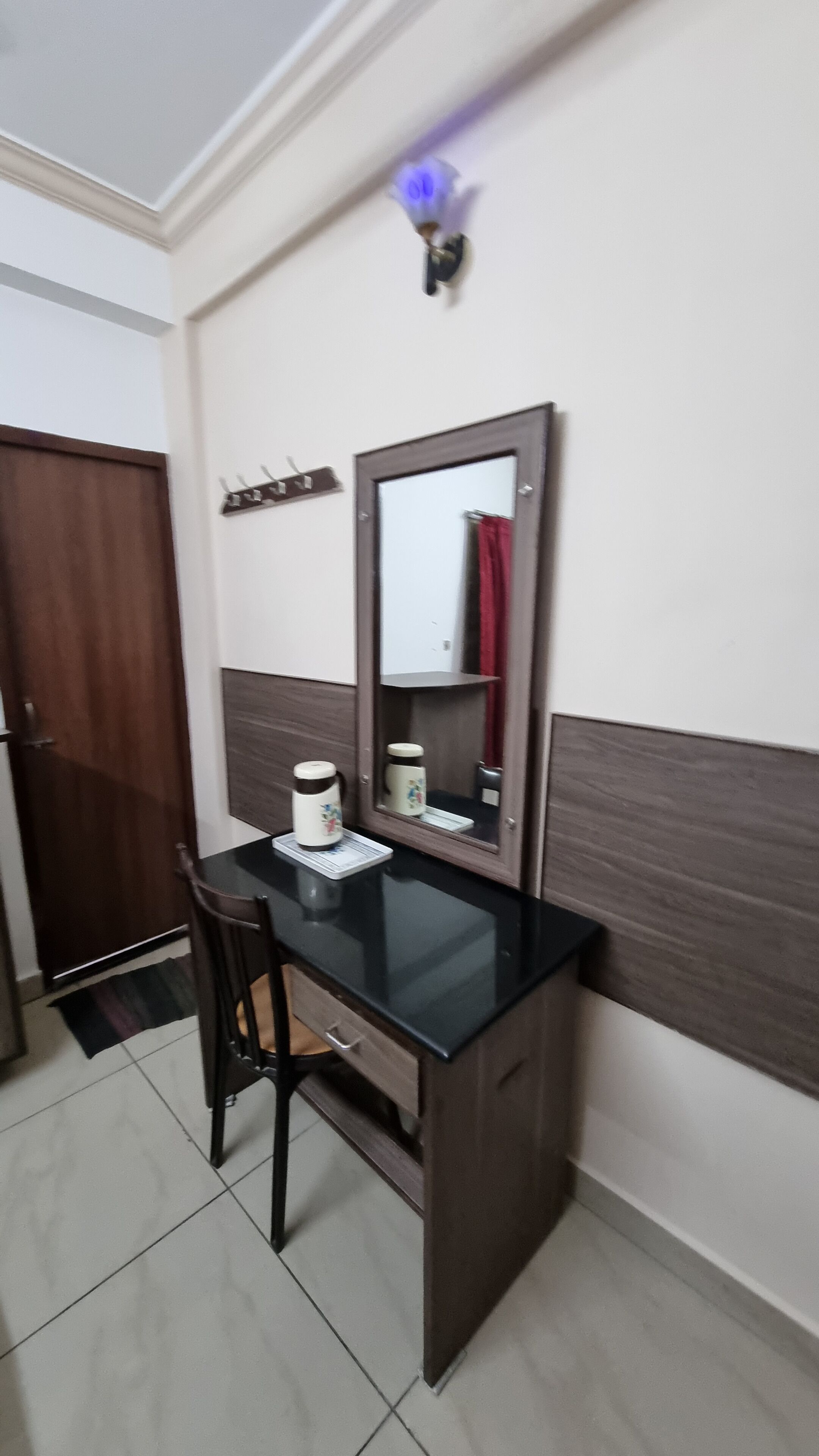 經典三人房 | 客廳