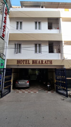 Bahagian luar