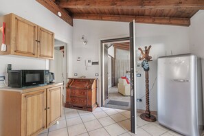 Family Apartment, Multiple Bedrooms (Casa Rolè) | Interior - Casa Rolè (Dormelletto)