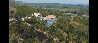 The Diamond Set w/ Breathtaking 360 degree Ocean, Jungle and Mountain Views...