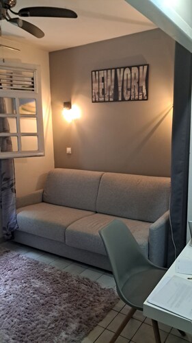 Sympathique studio, clim, spa, parking