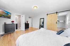 3 bedrooms, free WiFi, bed sheets