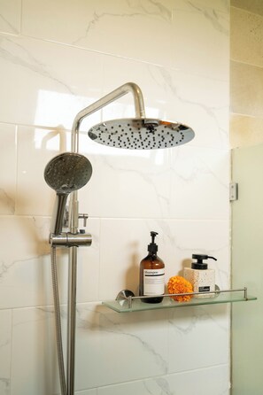 Villa, 1 Schlafzimmer, eigener Pool | Badezimmer
