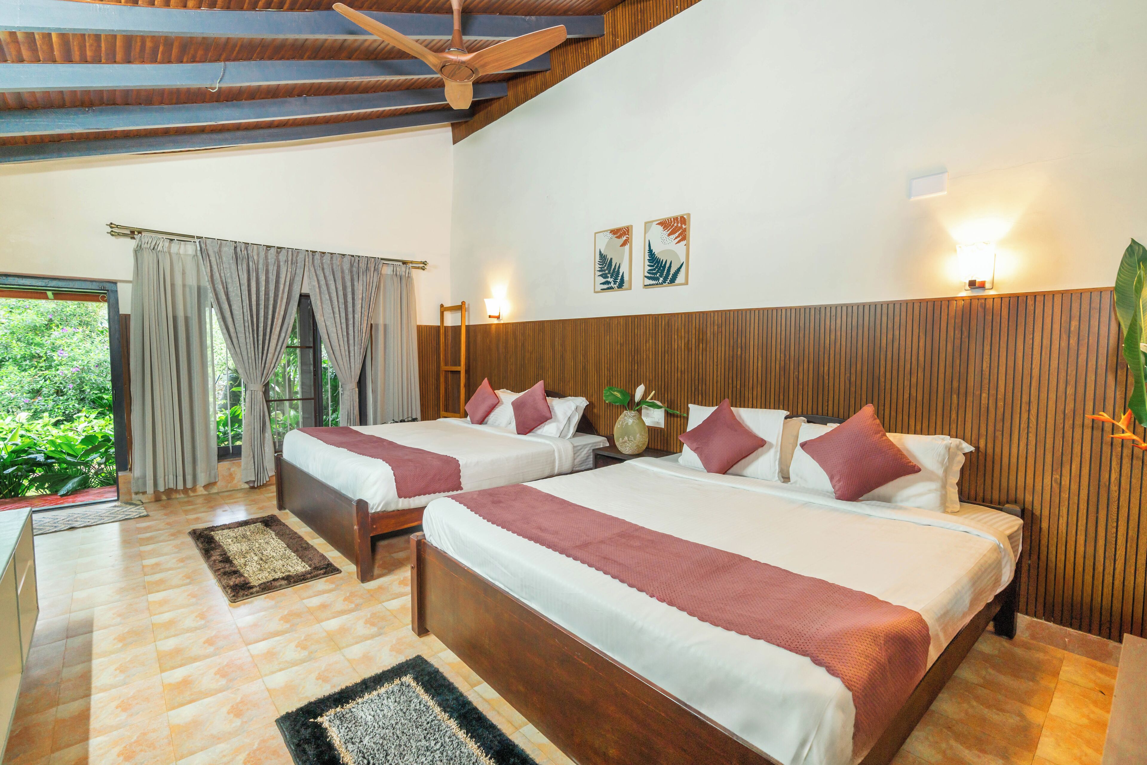 Firemannsrom – familie, flere senger, aircondition, hageutsikt | Strykejern/-brett og sengetøy