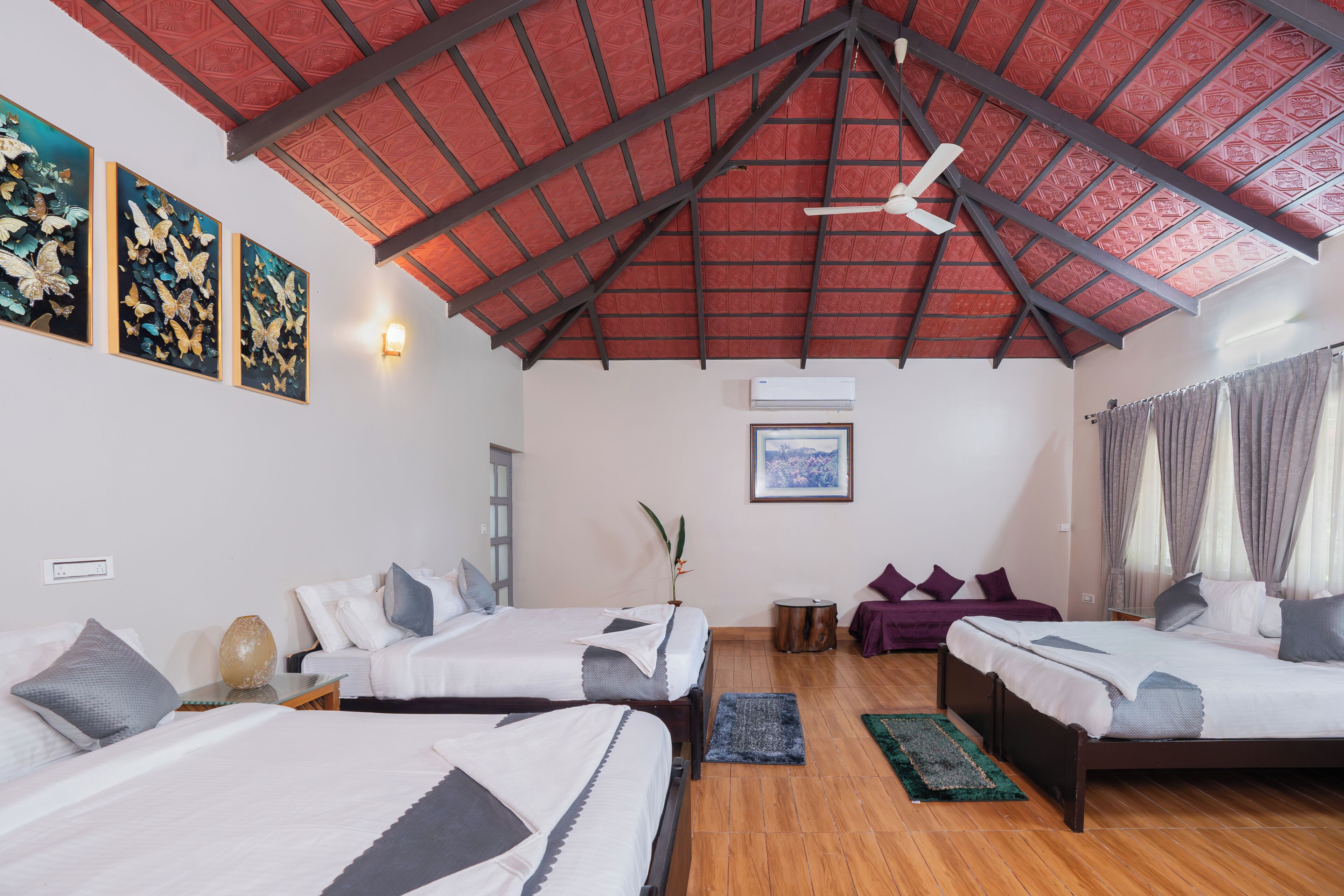 Deluxe-studiosviitti | Silitysrauta/-lauta