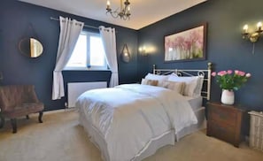 3 Schlafzimmer, Bügeleisen/Bügelbrett, WLAN