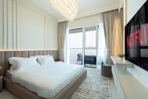 Deluxe Apartment, Sea View | Premium bedding, memory foam beds, in-room safe, iron/ironing board