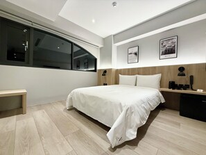 Basic Double or Twin Room | Blackout drapes, free WiFi, wheelchair access