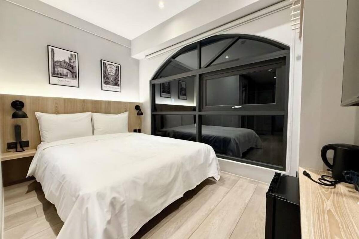 Cortinas blackout, wifi gratis y acceso para silla de ruedas