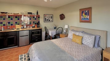 1 bedroom, desk, iron/ironing board, travel cot