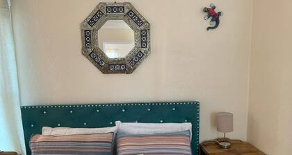 2 bed and pullout sofa kids and dogs welcome