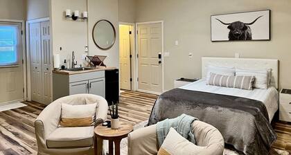 Spacious studio near Mesilla