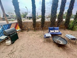 المنطقة المحيطة بالمنشأة