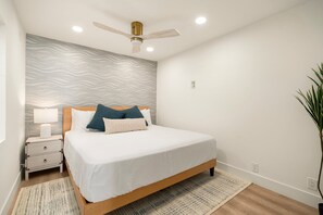 1 bedroom, WiFi, bed sheets