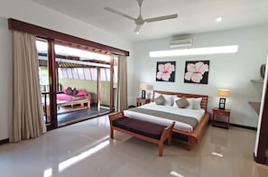 6 habitaciones, tabla de planchar con plancha, wifi y ropa de cama 