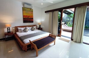 6 bedrooms, iron/ironing board, WiFi, bed sheets