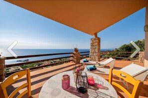 Ferienhaus, 2 Schlafzimmer, Raucher, eigener Pool | Balkon