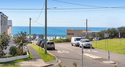 Kui Seaside Escape - Oceanview Apartment