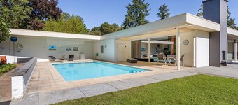 Soothing 1-bedroom studio in Riethoven shared garden