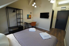 1 غرفة نوم وخدمة الإنترنت وملاءات أسرّة